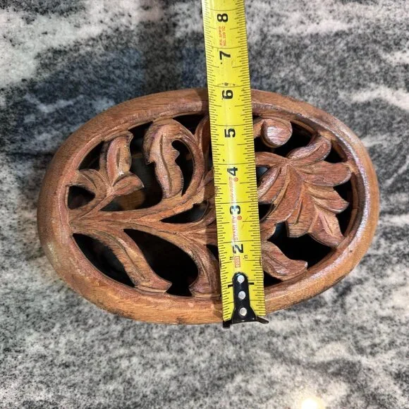 Vintage Hand Carved Potpourri or Trinket Box - Picture 3 of 9